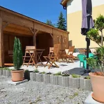 Pohoda Javorniky S Rozlahlym Pozemkom Villa