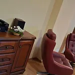 Pohoda Javorniky S Rozlahlym Pozemkom *