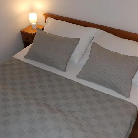 Villa Pohoda Javorniky S Rozlahlym Pozemkom Makov