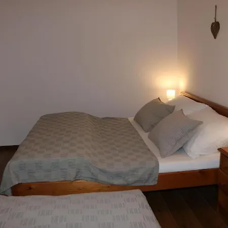 Villa Pohoda Javorniky S Rozlahlym Pozemkom Makov