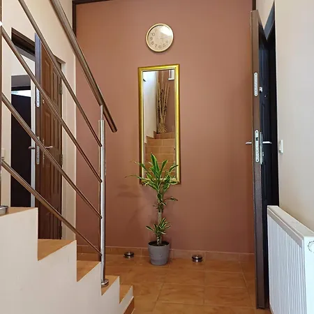 Pohoda Javorníky S Rozľahlým Pozemkom * Makov