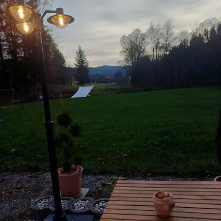 Vila Pohoda Javorníky S Rozľahlým Pozemkom