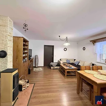 Pohoda Javorniky S Rozlahlym Pozemkom מקוב