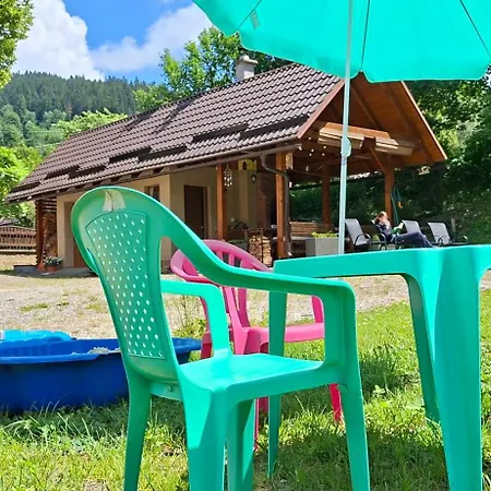Villa Pohoda Javorniky S Rozlahlym Pozemkom Makov
