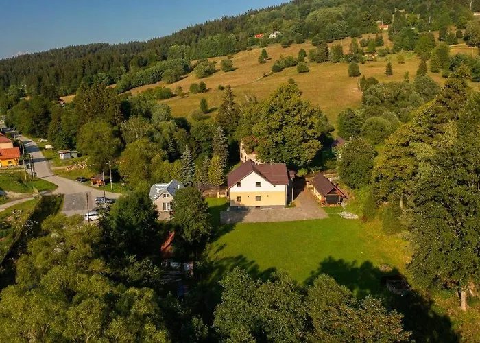 Pohoda Javorniky S Rozlahlym Pozemkom Villa