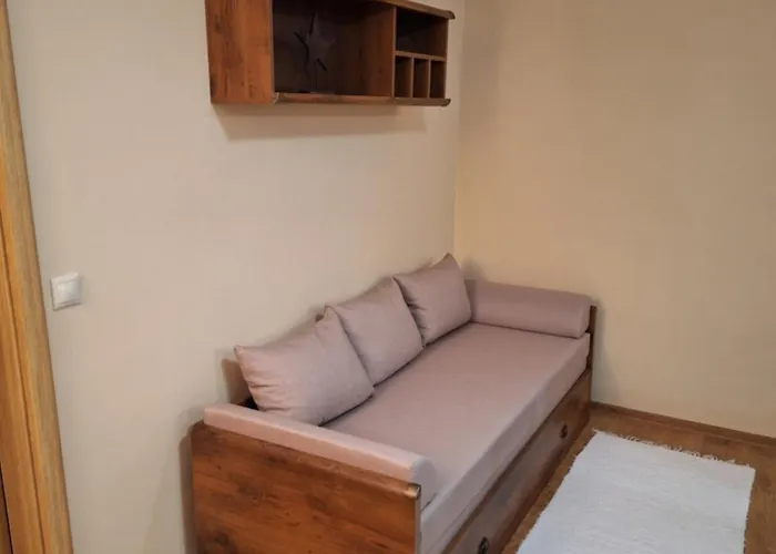 Pohoda Javorniky S Rozlahlym Pozemkom Trencsénmakó