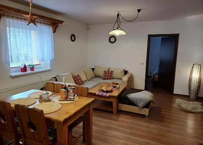 Villa Pohoda Javorniky S Rozlahlym Pozemkom