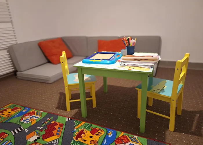 Pohoda Javorniky S Rozlahlym Pozemkom *