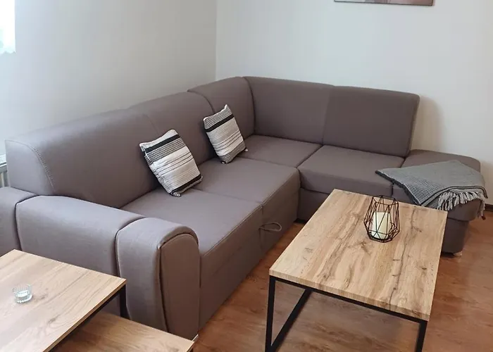 Vila Pohoda Javorníky S Rozľahlým Pozemkom Makov