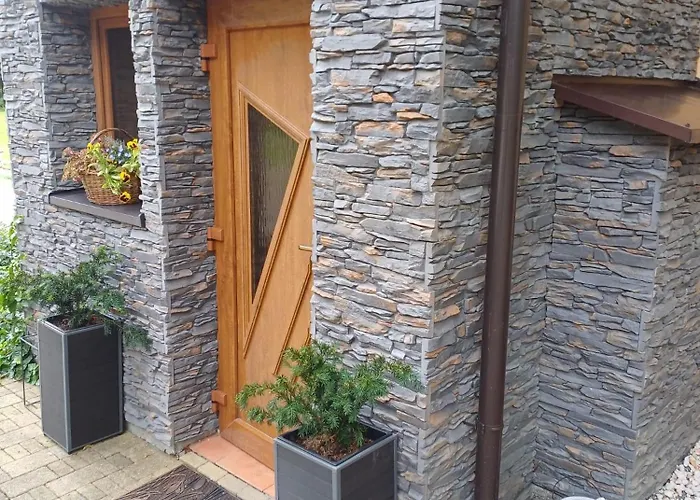 Villa Pohoda Javorniky S Rozlahlym Pozemkom