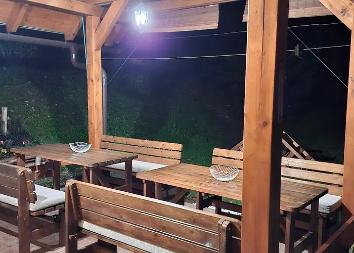 Pohoda Javorníky S Rozľahlým Pozemkom Vila Makov