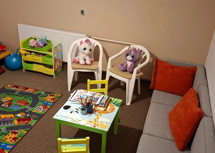 Villa Pohoda Javorniky S Rozlahlym Pozemkom *